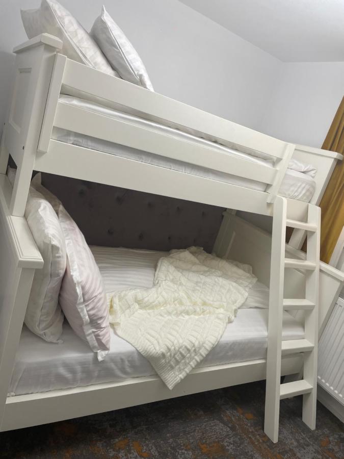 Arada Pensiunea Alexolar New One מראה חיצוני תמונה